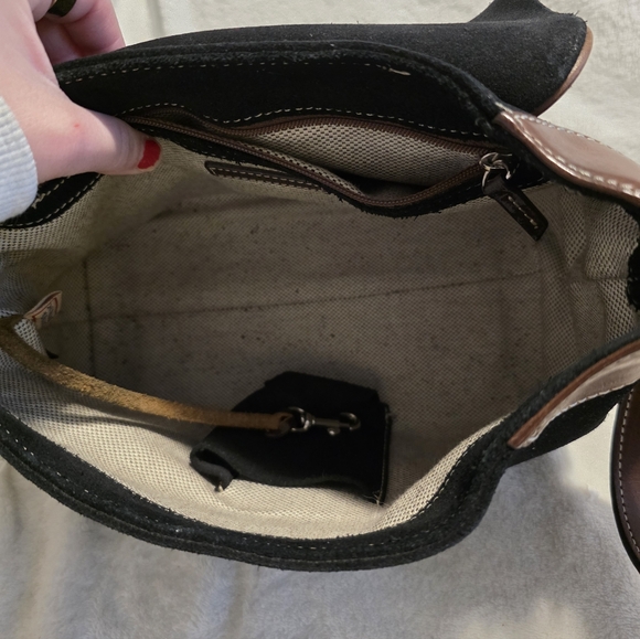 Vintage Dooney & Bourke Suede Leather Flap Crossbody Bag Black Brown Equestrian - Picture 7 of 12